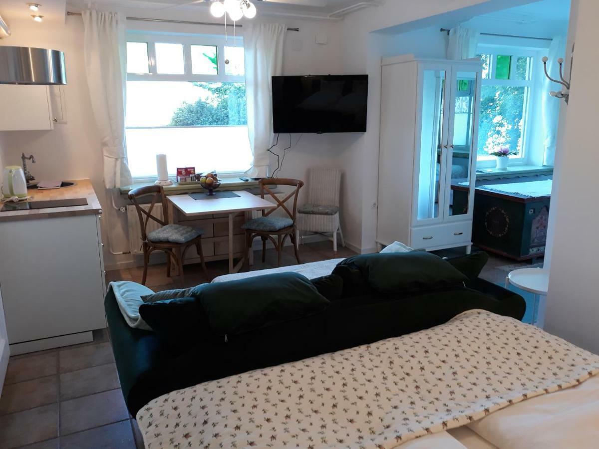 Pletna Lake View Apartment Bled Bagian luar foto