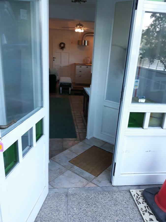 Pletna Lake View Apartment Bled Bagian luar foto