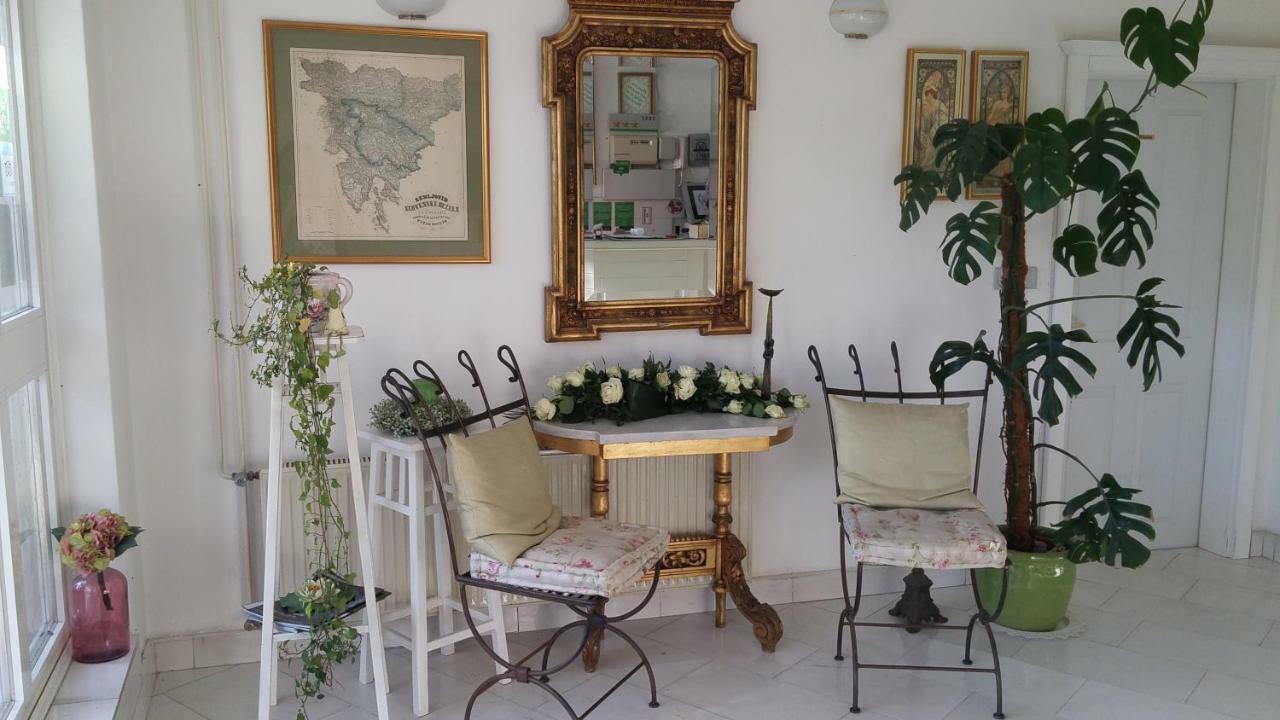 Pletna Lake View Apartment Bled Bagian luar foto