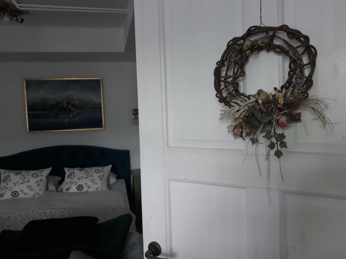 Pletna Lake View Apartment Bled Bagian luar foto